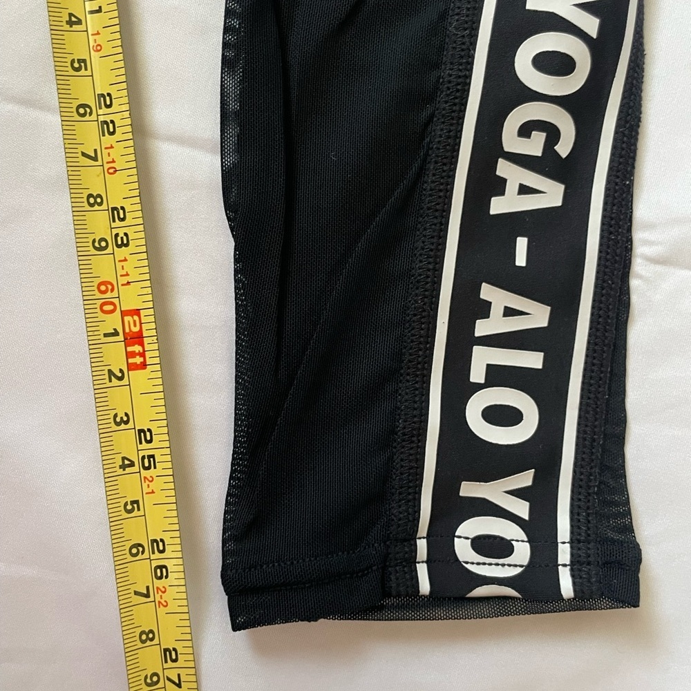 ALO Yoga High Waist Logo Black Leggings With Mesh Bottoms - Picture 10 of 10
